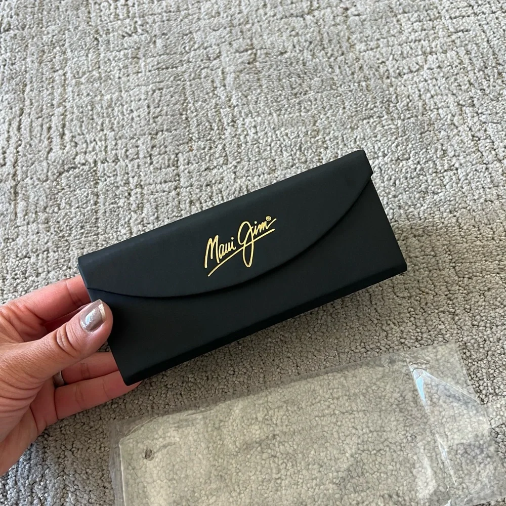 Maui Jim Black Sunglasses Case